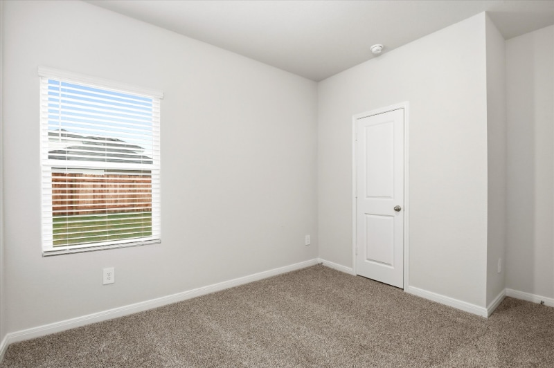 Building Photo - 120 Raymondville Path