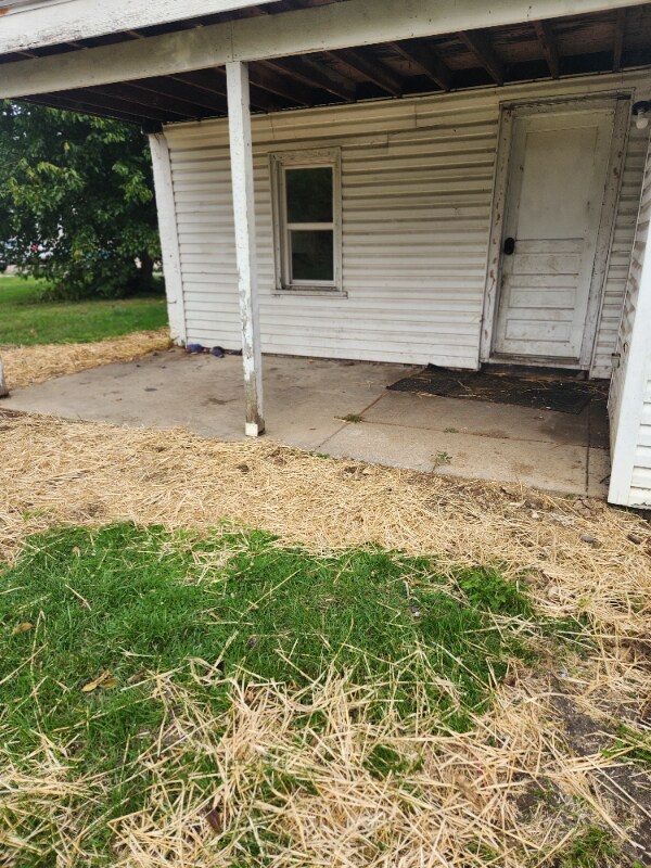 Building Photo - 518 New St