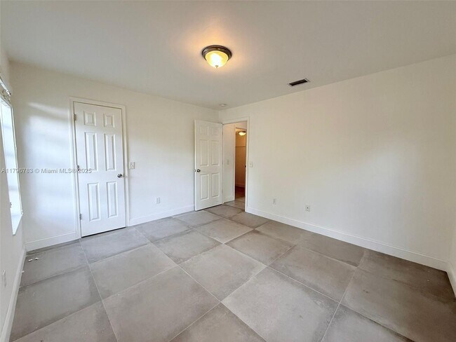 Building Photo - 4201 W McNab Rd