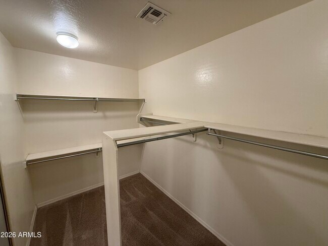 Building Photo - 101 S Presidio Dr
