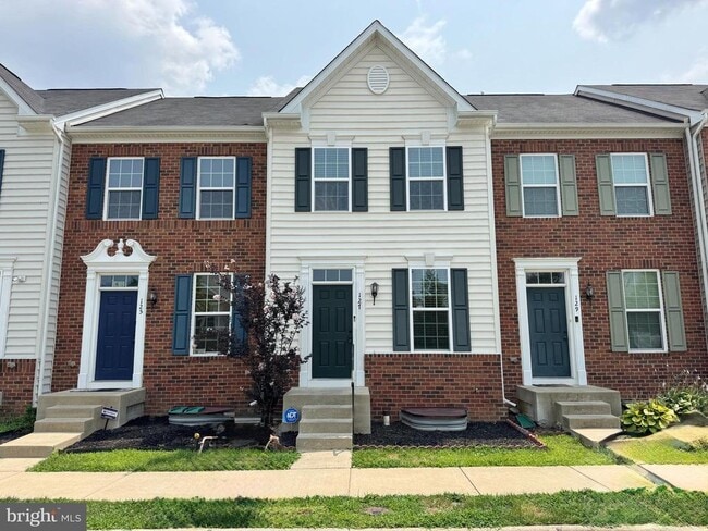 Building Photo - 127 Streamview Dr