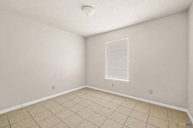 Building Photo - 1007 York Ave