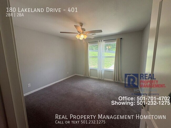 Building Photo - 180 Lakeland Dr