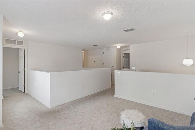 Building Photo - 15519 Willet Ct