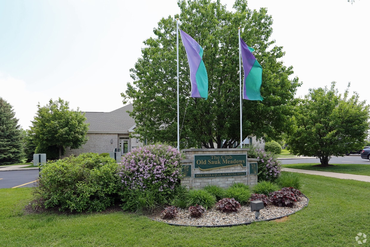 Deer Creek Apartments Middleton