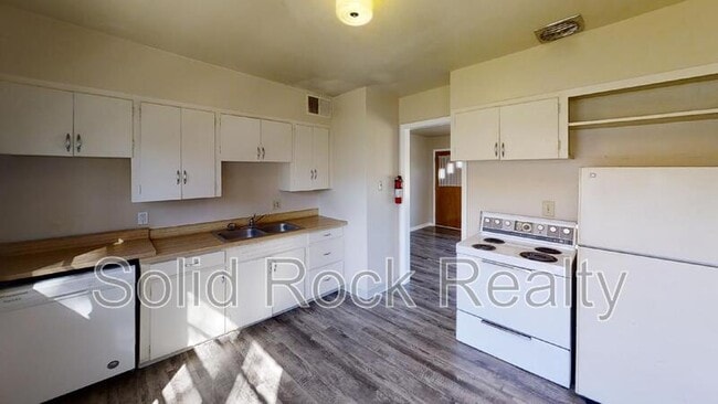 Building Photo - 1214 Janes Ln