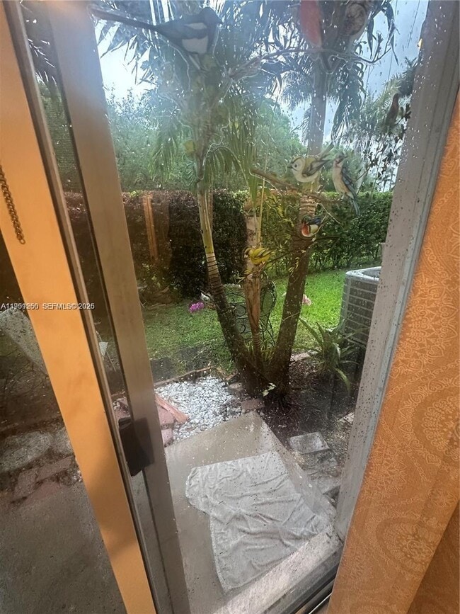 Building Photo - 2721 SE 12th Pl