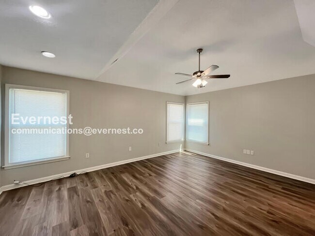 Building Photo - 4304 Ash Creek Cove