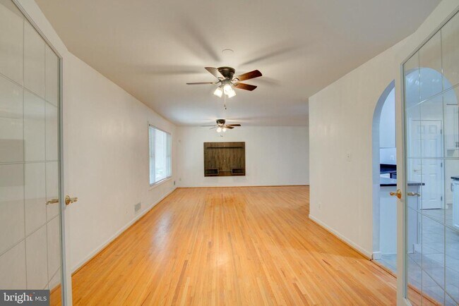 Building Photo - 11621 Sourwood Ln