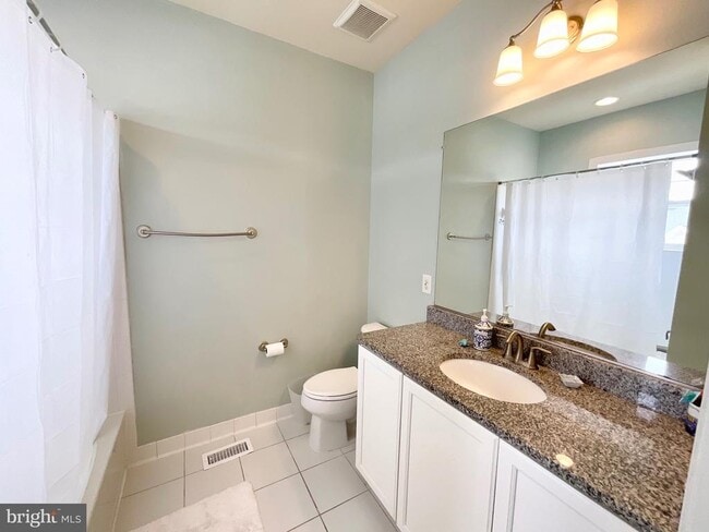 Building Photo - 610 Marina Landing Ln