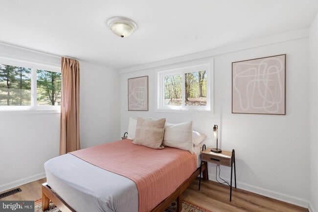 Building Photo - 241 Wildcat Dr