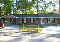 Building Photo - 821 Sandpiper Dr