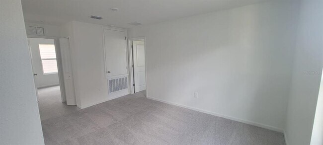 Building Photo - 3359 Alexander Dr