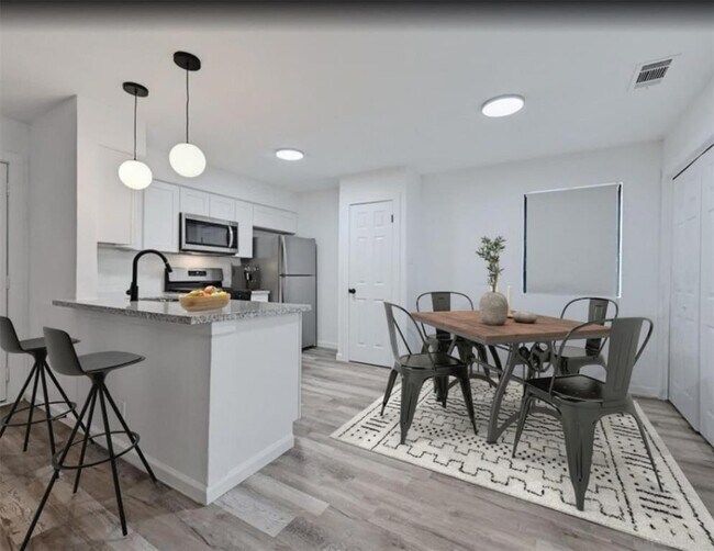 Building Photo - 2303 Cedrick Cove