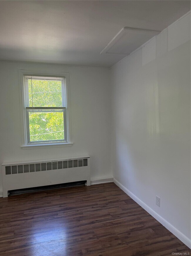 Building Photo - 2727 NY-94