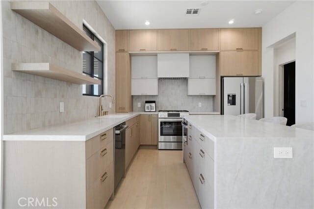 Building Photo - 33201 Cuthbert Rd