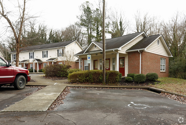 Building Photo - Morehead Glen Apartments