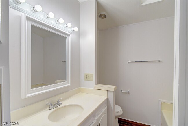 Building Photo - 5620 Hobble Creek Dr