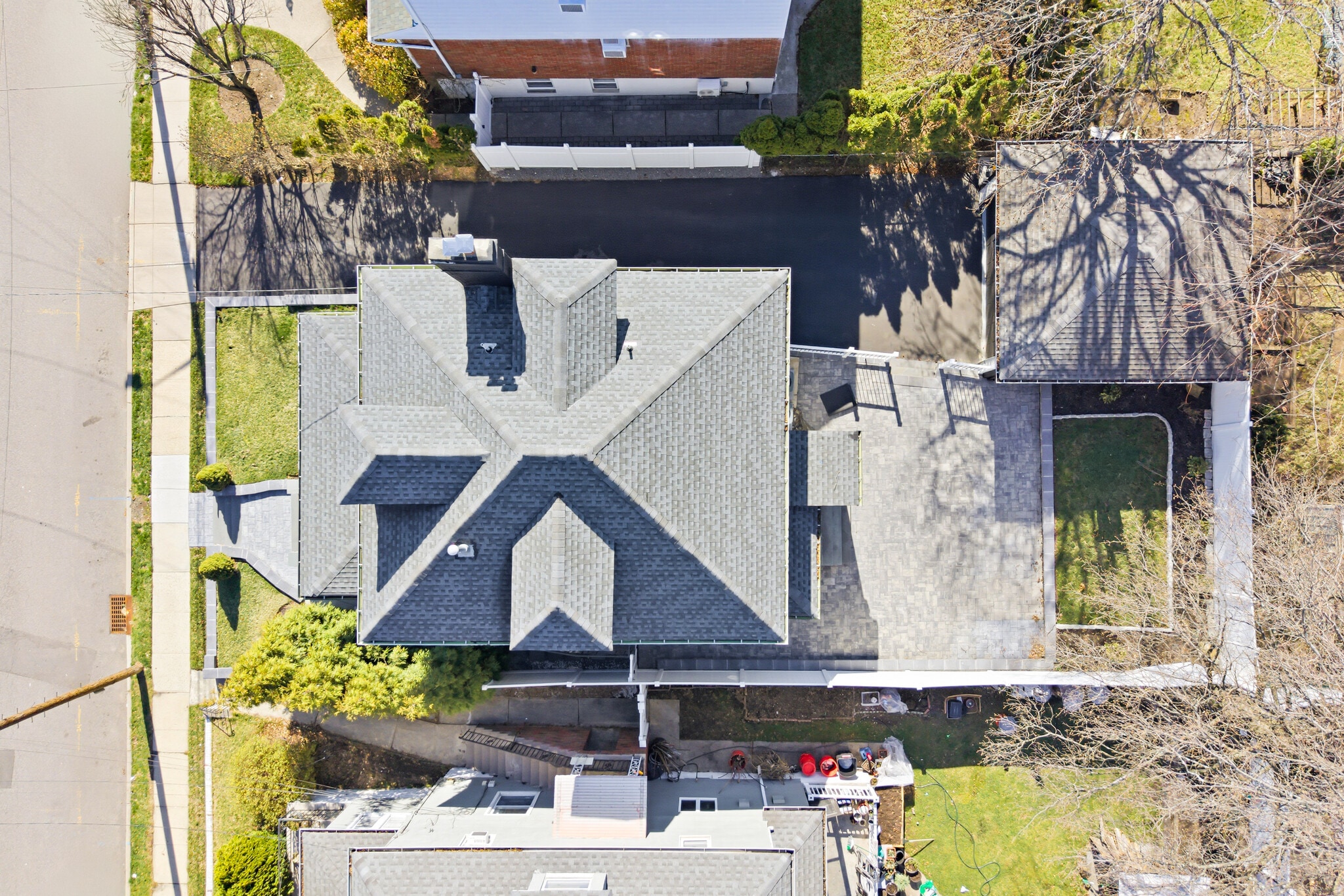 Building Photo - 54 Lawton Ave