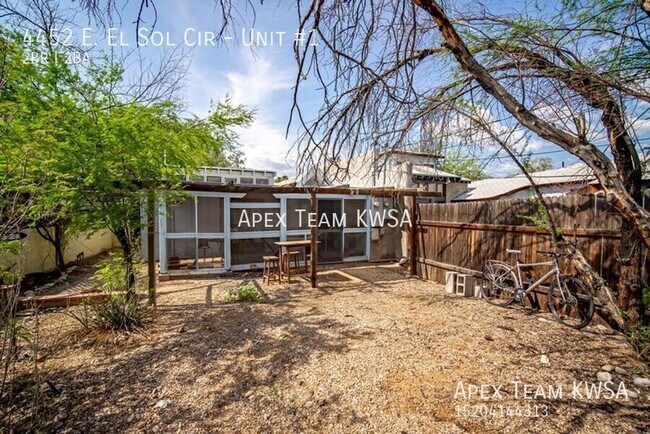 Building Photo - 4452 E El Sol Cir