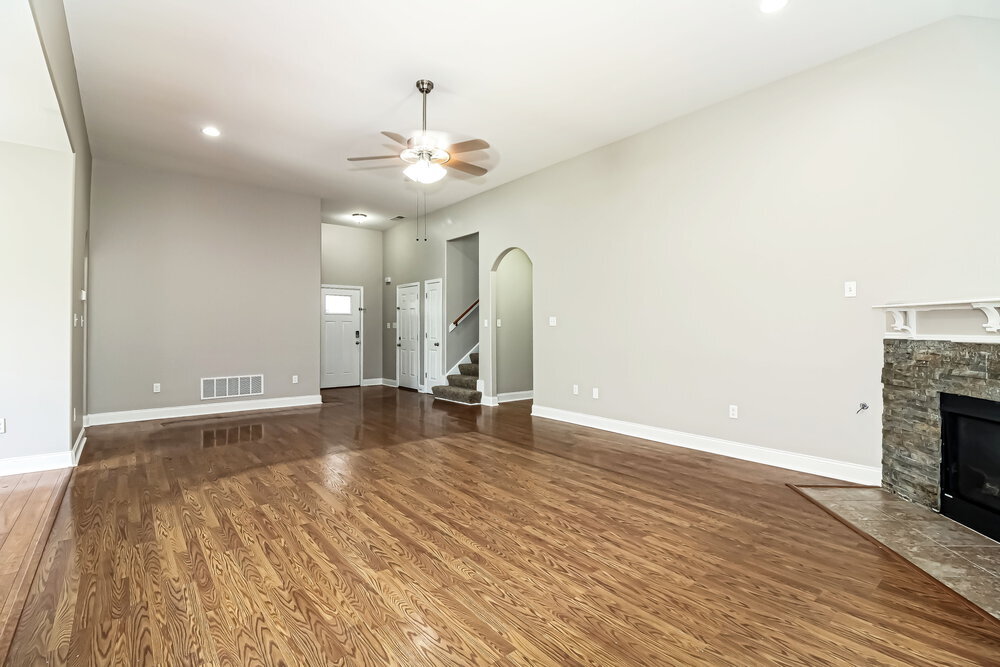 Building Photo - 1303 Shetland Dr