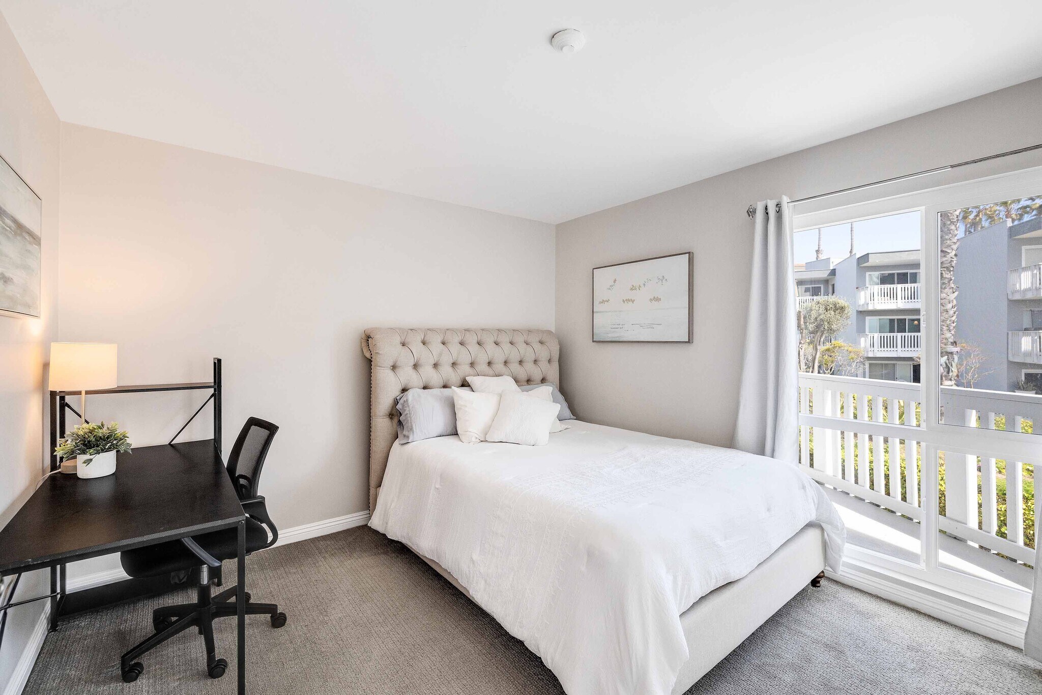 Building Photo - 650 The Village