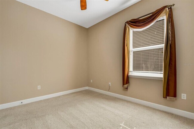 Building Photo - 6743 Hillis Dr