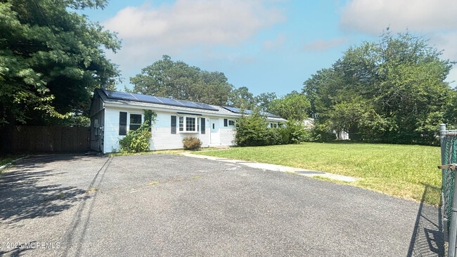 Building Photo - 26 Brookside Dr