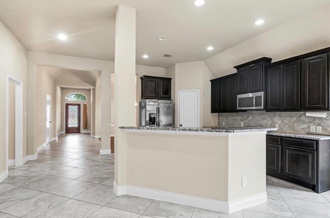 Building Photo - 17503 Woodfalls Ln