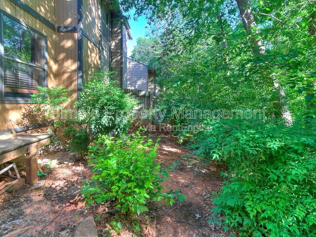 Building Photo - 3716 Summer Cloud Dr