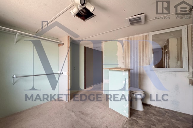 Building Photo - 2Bed/2Bath Mobile Home in Apache Junction! Ready for Immediate Move-In! -- NO HOA! RV PARKING!