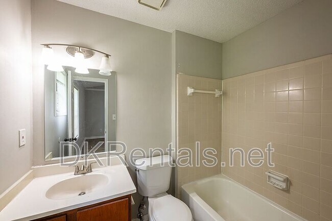 Building Photo - 3538 Kennesaw Station Dr