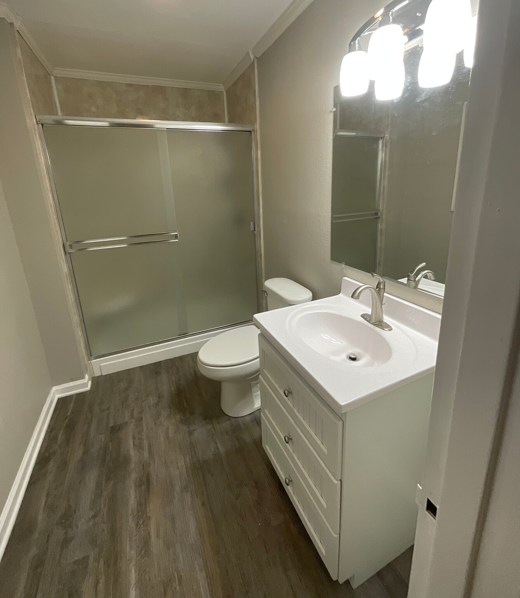 Building Photo - 4108 Ridgedale Rd