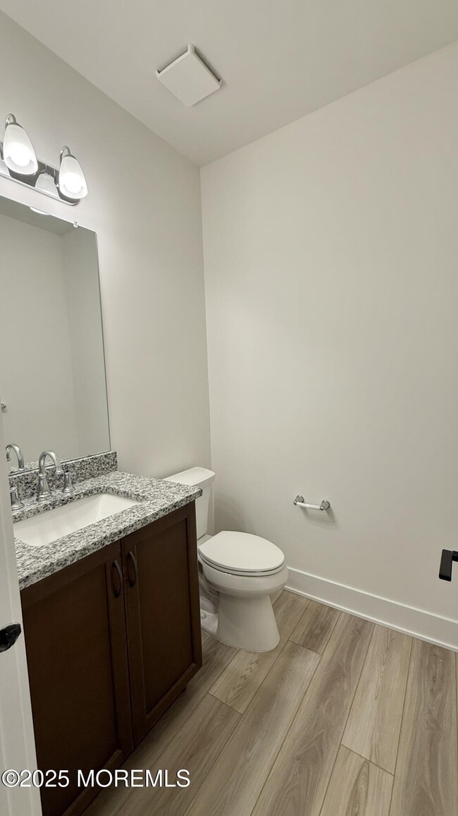 Building Photo - 97 Mustang Dr