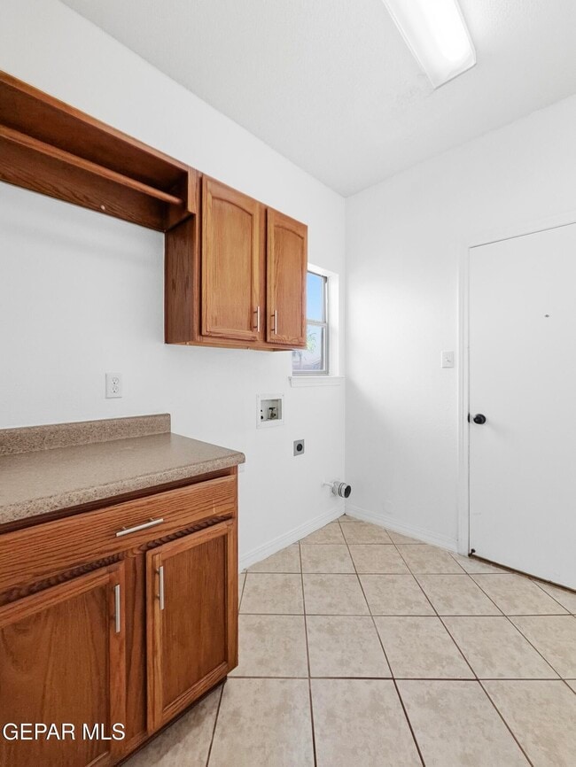 Building Photo - 12753 Tierra Mina Dr