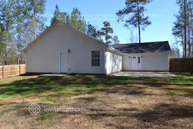 Building Photo - 195 Hamilton Dr