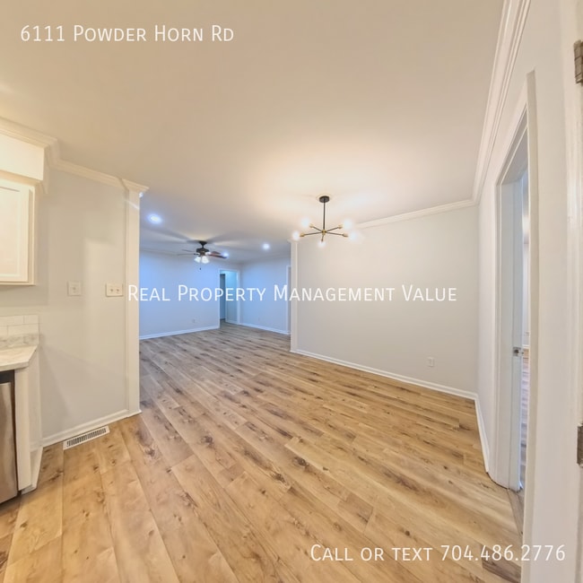 Building Photo - 6111 Powder Horn Rd