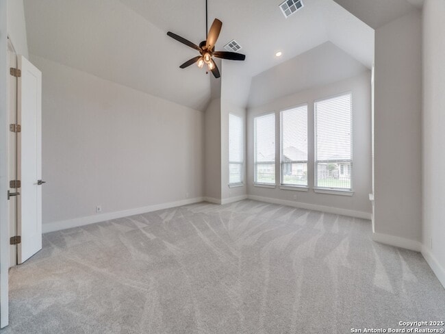 Building Photo - 122 Wildrose Hill Dr