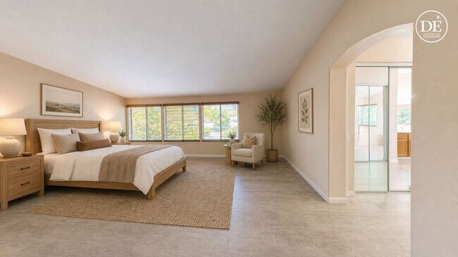 Building Photo - 37978 Spur Dr