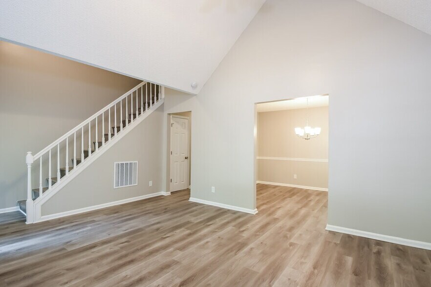Building Photo - 3197 Petree Ct