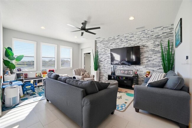 Building Photo - 1461 Clear Brook Pl