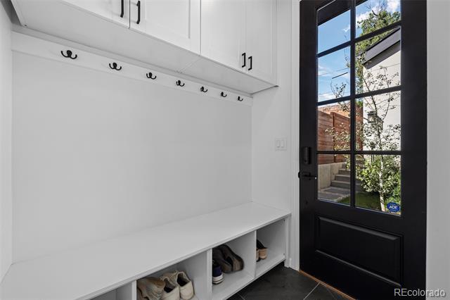 Building Photo - 3451 Quivas St
