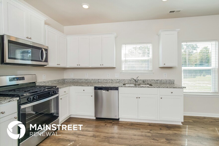 Building Photo - 12032 Spearmint Ln