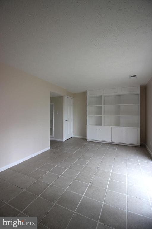 Building Photo - 6705 Ammendale Way