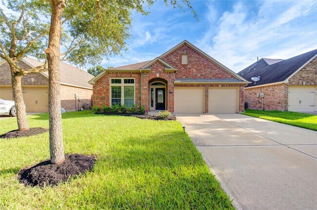 Building Photo - 5615 Stoneridge Ct