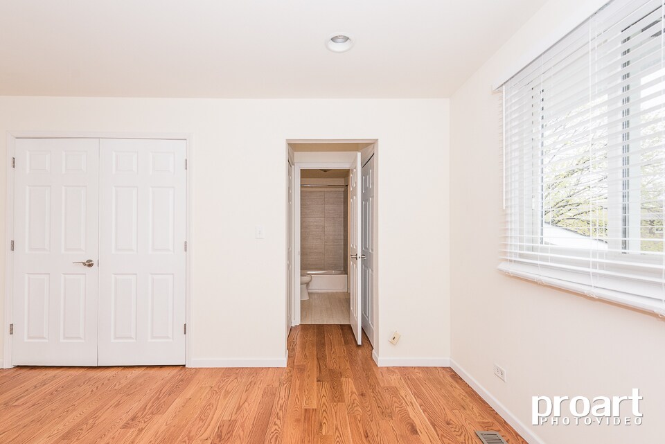 Building Photo - 838 Heatherbrook Ct