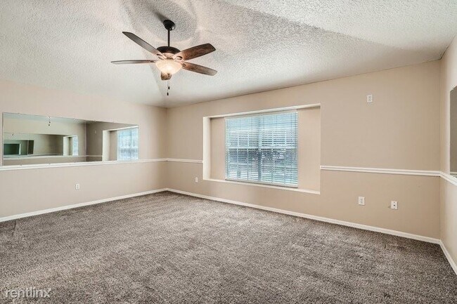 Building Photo - 5 br, 3 bath House - 22727 Killington Blvd...