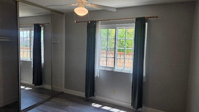 Building Photo - 24284 Seagreen Dr