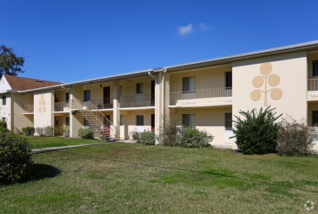Primary Photo - The Studebaker Apartments | 1 & 2 Bedroom Apartments in Ocala, FL