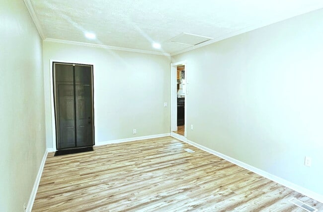 Building Photo - 3520 Gamage Dr